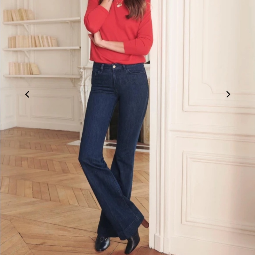 Sezane flare denim size 26